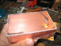 Überstehende Kanten geschliffen