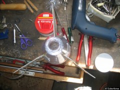 Gerade Ausrichtung der Flossen prüfen