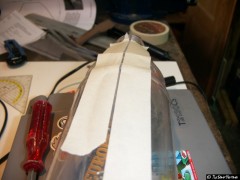 Spalt mit Malerkrepp